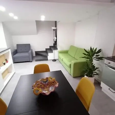 La Casa Di Orlando Apartment *